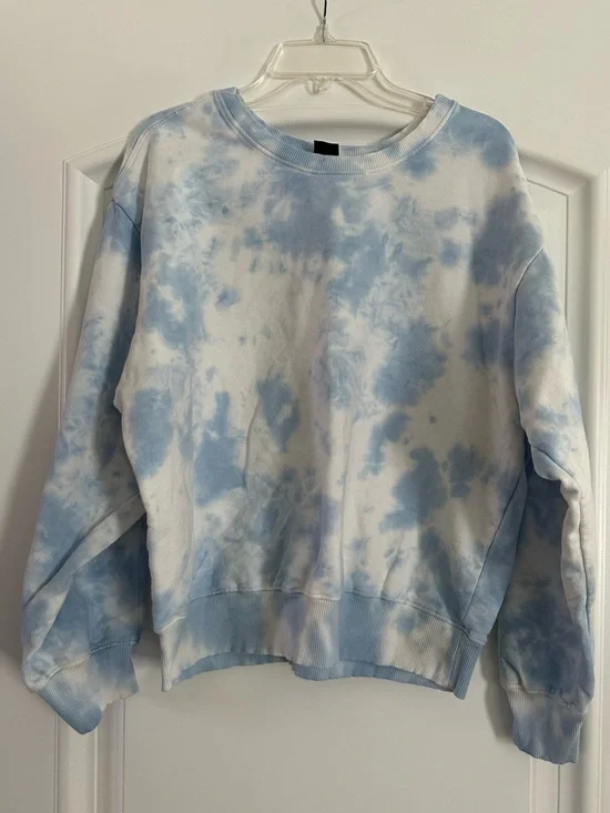 AR-33 Blue and White Tie-Dye Crewneck Sweatshirt Size Medium - Picture 1 of 6
